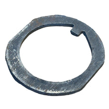 Laden Sie das Bild in den Galerie-Viewer, Wheel Hub Circlip – Bukhanka, Hunter &amp; Patriot – OEM 69 - 121168 – UAZPARTS.COM UAZ onderdeel – OEM 69 - 121168