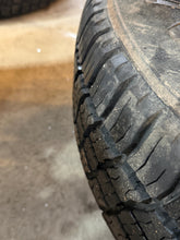 Încarcă imaginea în vizualizatorul Galerie, Wheel &amp; Tire Set 16in White 225/75R16 (5x) – Hunter &amp; 469; Bukhanka – USED – UAZPARTS.COM UAZ PART – OEM 64747447