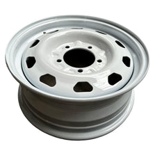 Laden Sie das Bild in den Galerie-Viewer, White Wheels 16 Inch Set – Bukhanka Classic &amp; Modern (2.4L, 2.9L, 2.7L) – OEM 316220 - 3101015 - 07 - wit – UAZPARTS.COM UAZ PART – OEM 316220 - 3101015 - 07 - wit