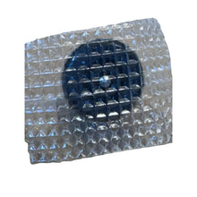 Laden Sie das Bild in den Galerie-Viewer, Window Knob / Lock Sliding Window – Bukhanka (Classic &amp; Modern) – OEM 3151 - 90 - 6115064 - 00 – UAZPARTS.COM UAZ onderdeel – OEM 3151 - 90 - 6115064 - 00