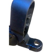 Laden Sie das Bild in den Galerie-Viewer, Windscreen Wiper Arm Set – Bukhanka Modern (2.7L) – OEM 3741 - 5205700 &amp; 3741 - 5205800 – UAZPARTS.COM UAZ onderdeel – OEM 3741 - 5205700 &amp; 3741 - 5205800
